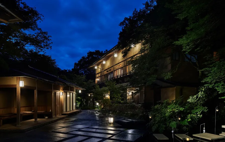 Hoshinoya Kyoto: A Riverside Retreat Embracing Japanese Tradition